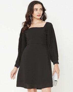 dress with full sleeves