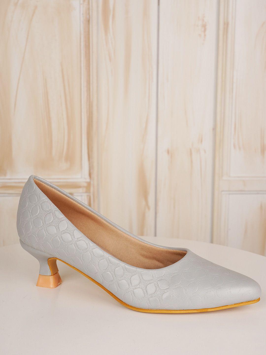 dressberry grey textured kitten heel pumps