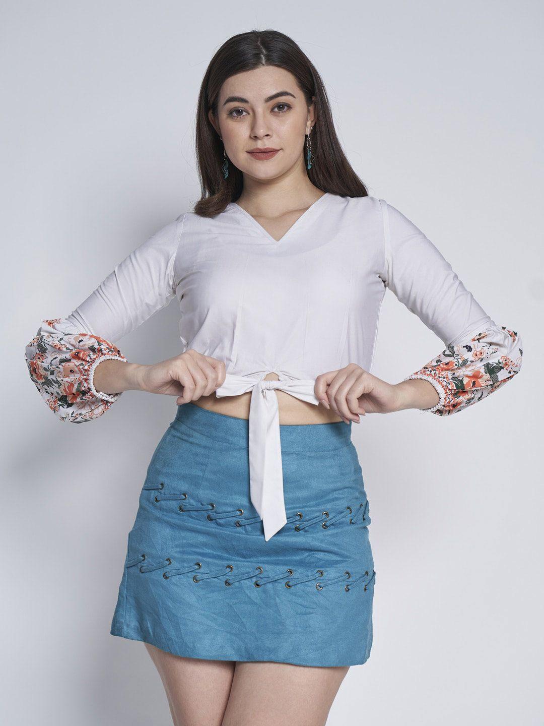 dressberry white bell sleeve crepe crop top