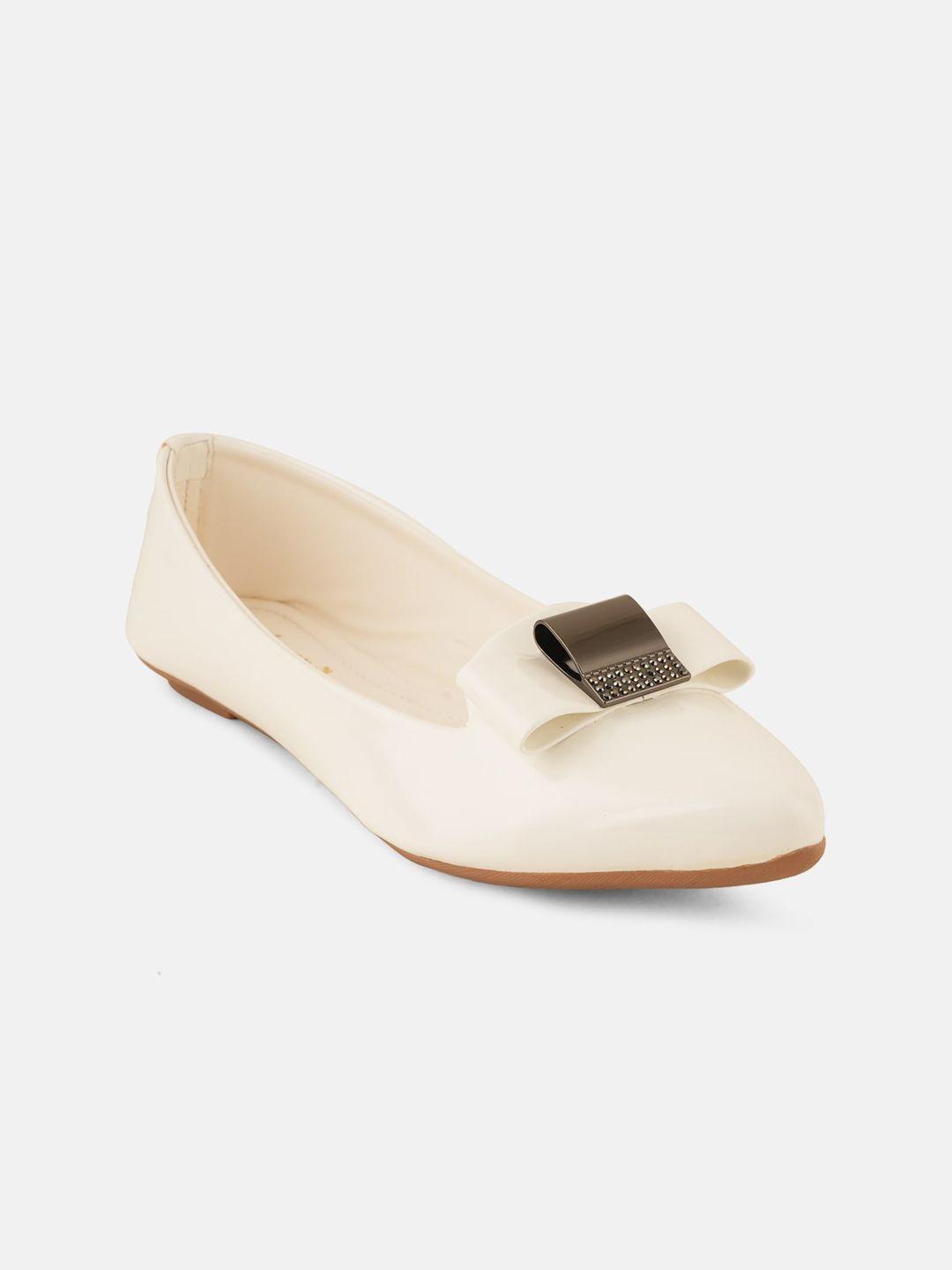 dressberry white pointed toe ballerinas with embellished bows