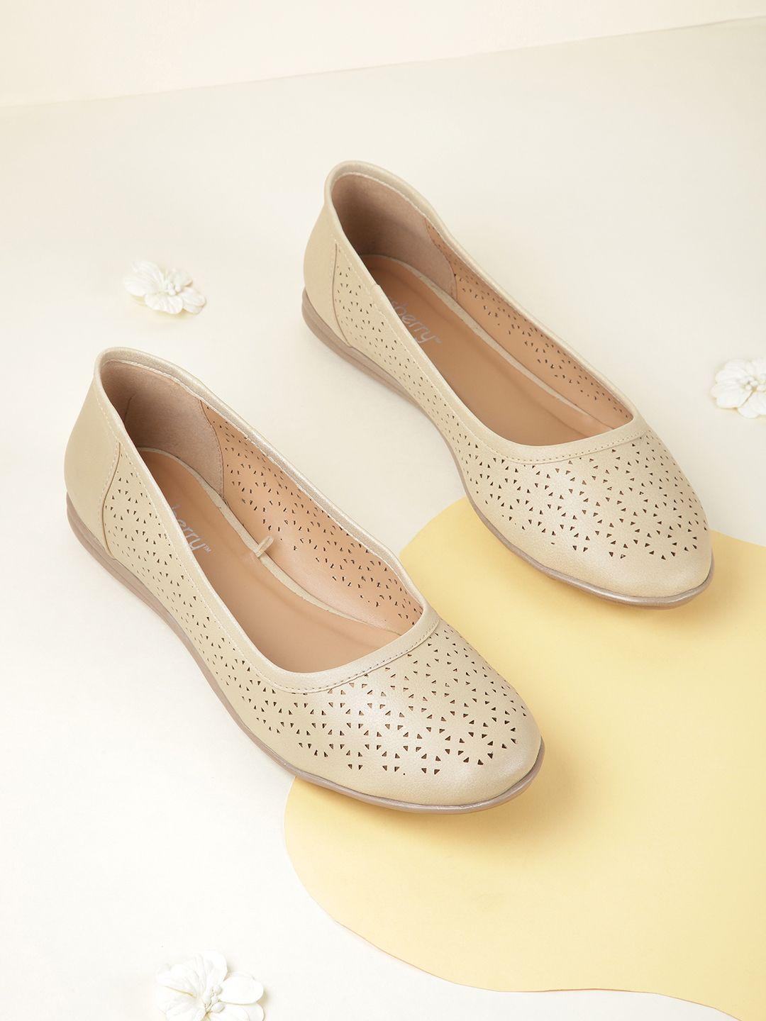 dressberry women ballerinas with laser cut detail