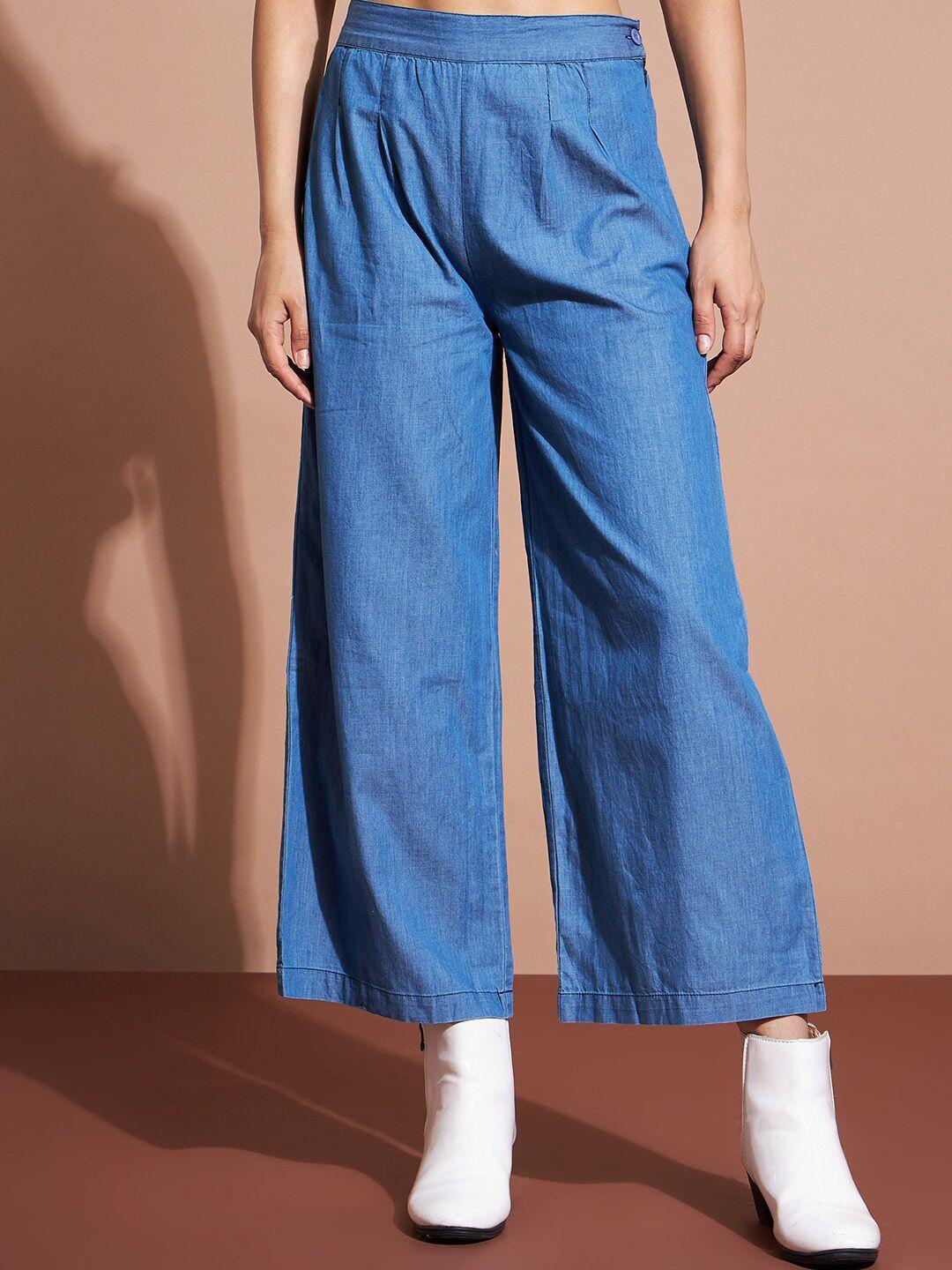 dressberry women mid-rise pleated cropped parallel trousers