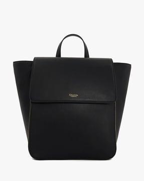 driven shoulder bag