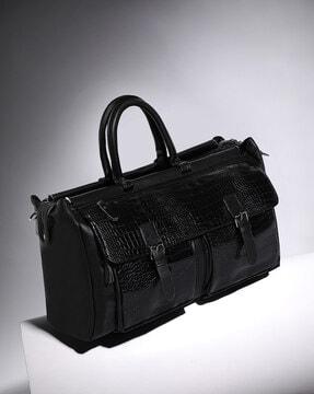 duffel bag with detachable strap