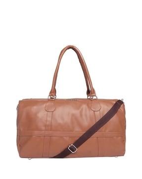 duffle bag with detachable strap