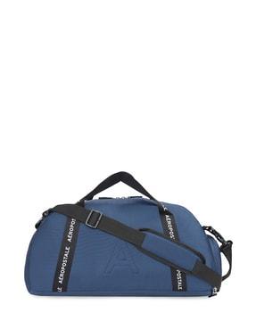 duffle bag with detachable strap