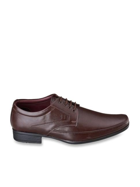 duke men's brown derby shoes