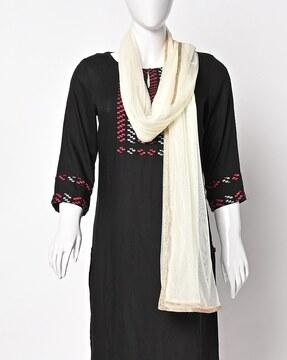 dupatta with lace border