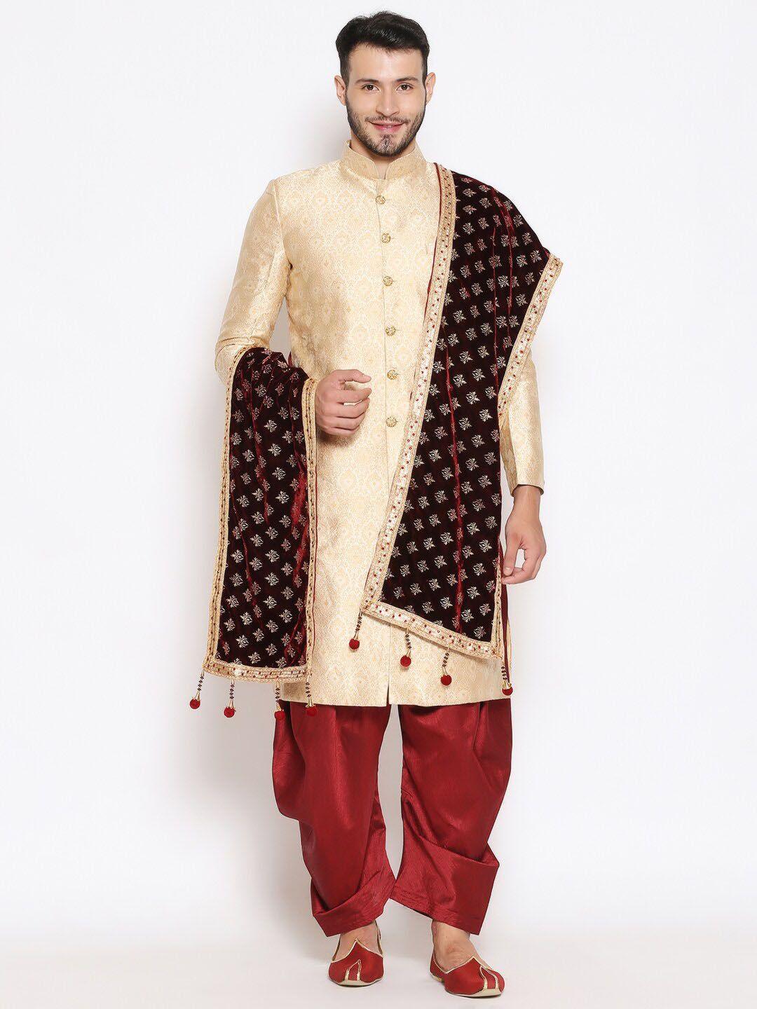 dupatta bazaar men maroon & gold-toned ethnic motifs printed velvet dupatta with zardozi