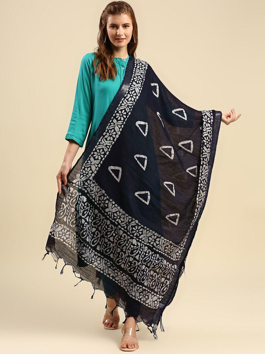 dupatta bazaar navy blue and off white ethnic motifs printed batik dupatta
