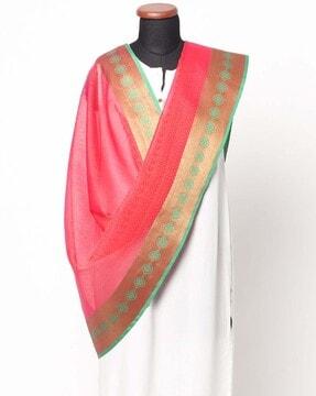 dupatta with contrast border