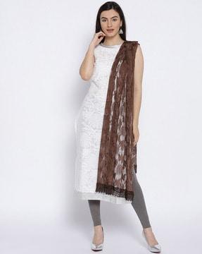dupatta with lace detail