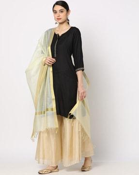 dupatta with tassels