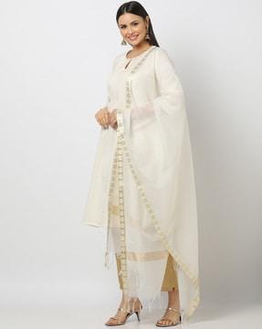 dupatta with zari border