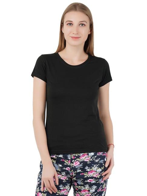 dyca black t-shirt