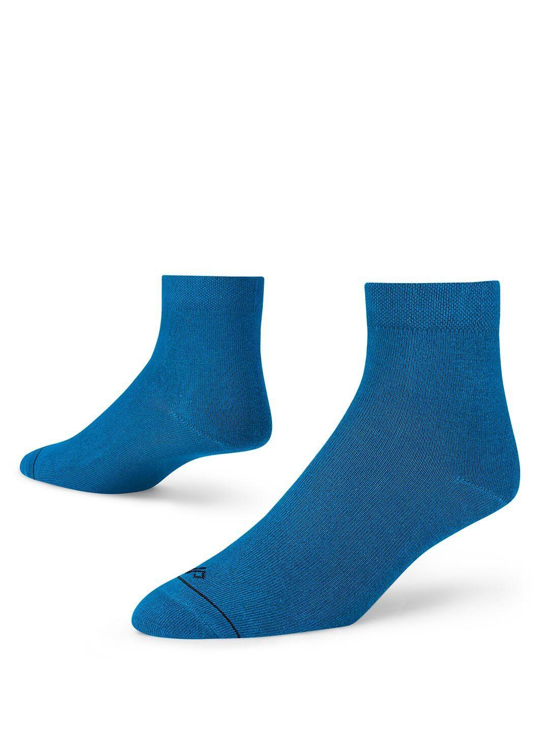 dynamocks men teal blue solid ankle-length socks