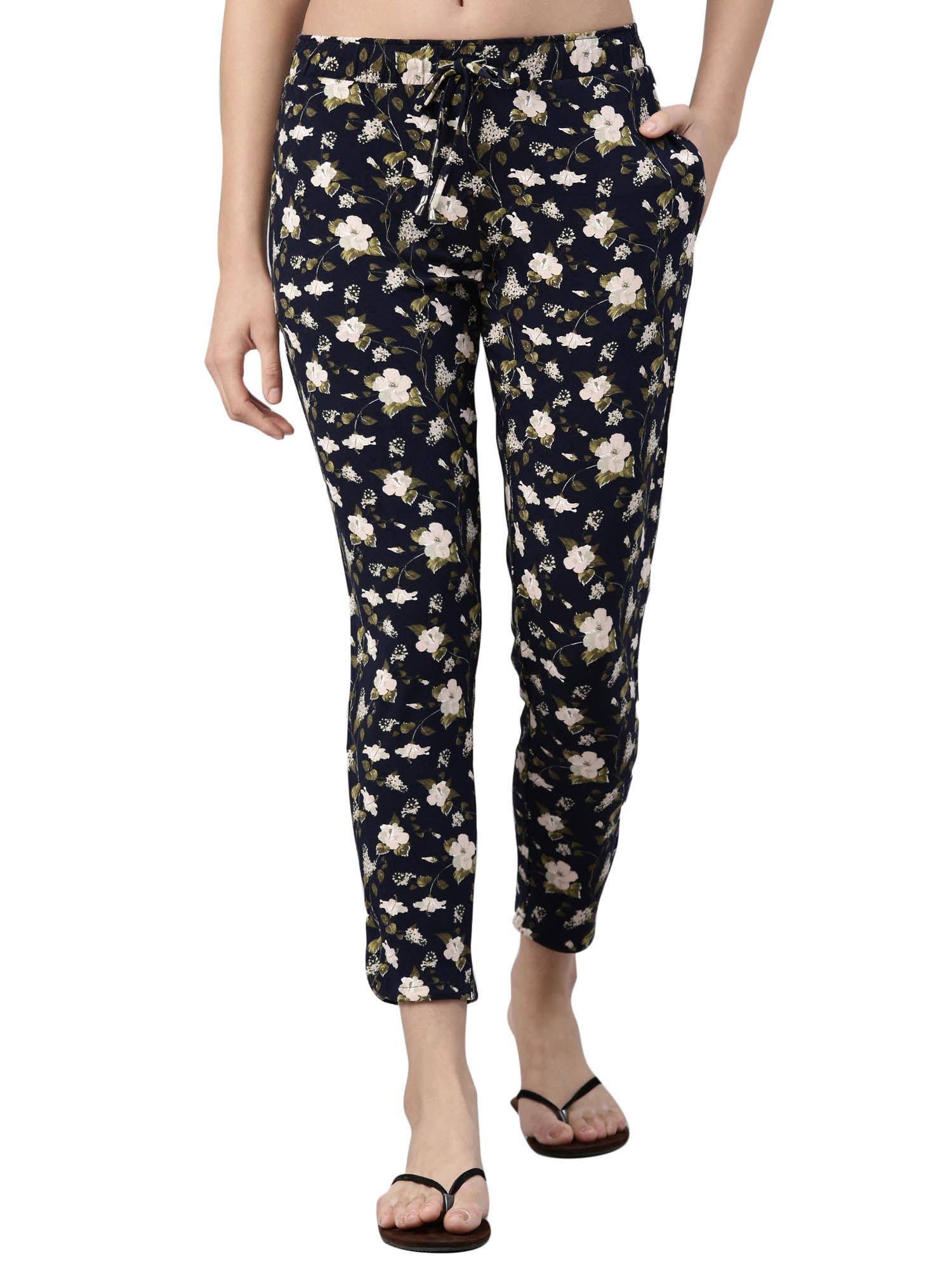 e048 mid-rise tapered shop in lounge pants for women with slit hems