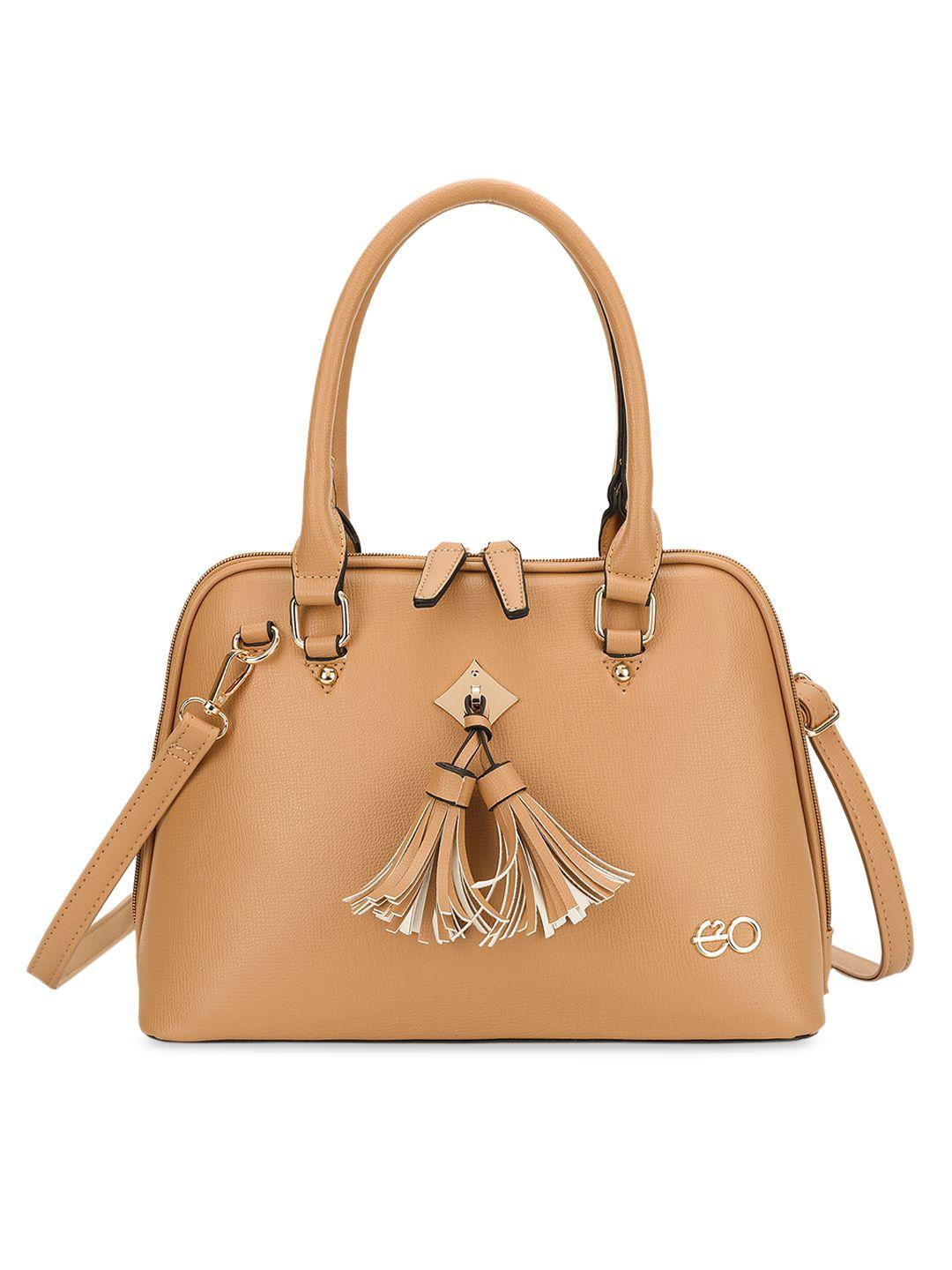 e2o beige solid handheld bag