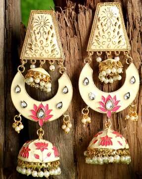 ear-m-40640-off enamel pearl & kundan jhumkas