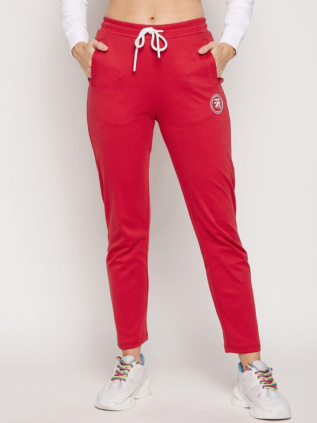 edrio women red solid slim-fit track pants
