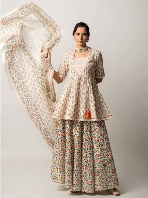 ekohum white floral print kurta with floral print skirt and floral print dupatta
