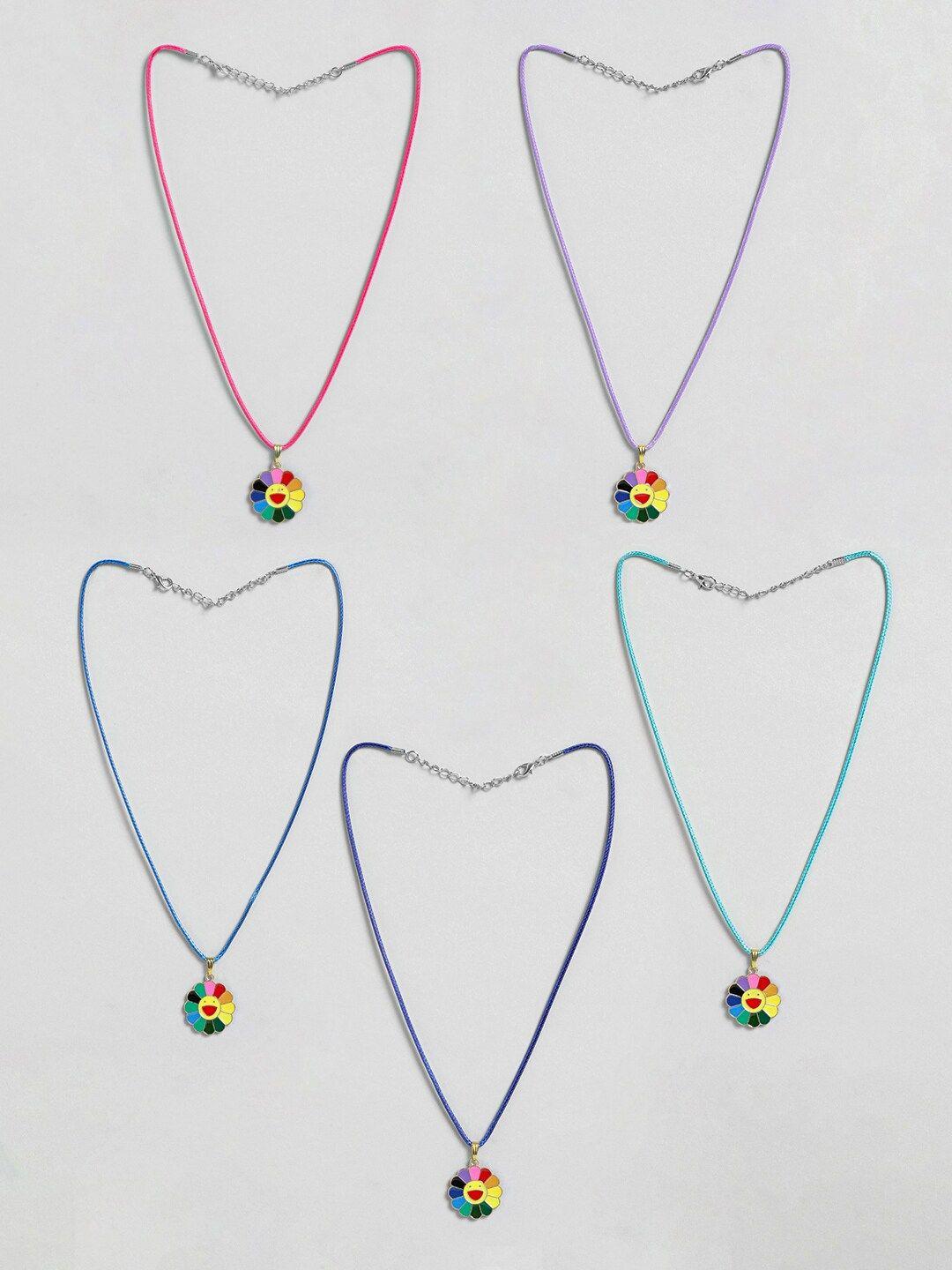 el regalo girls set of 5 necklace