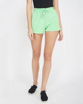 elasticated drawstring waist shorts