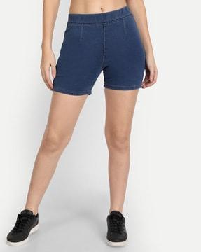 elasticated shorts with back patch-pockets