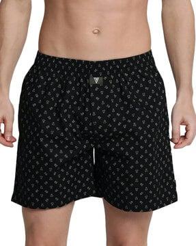 elasticized waistband & printed boxer shorts