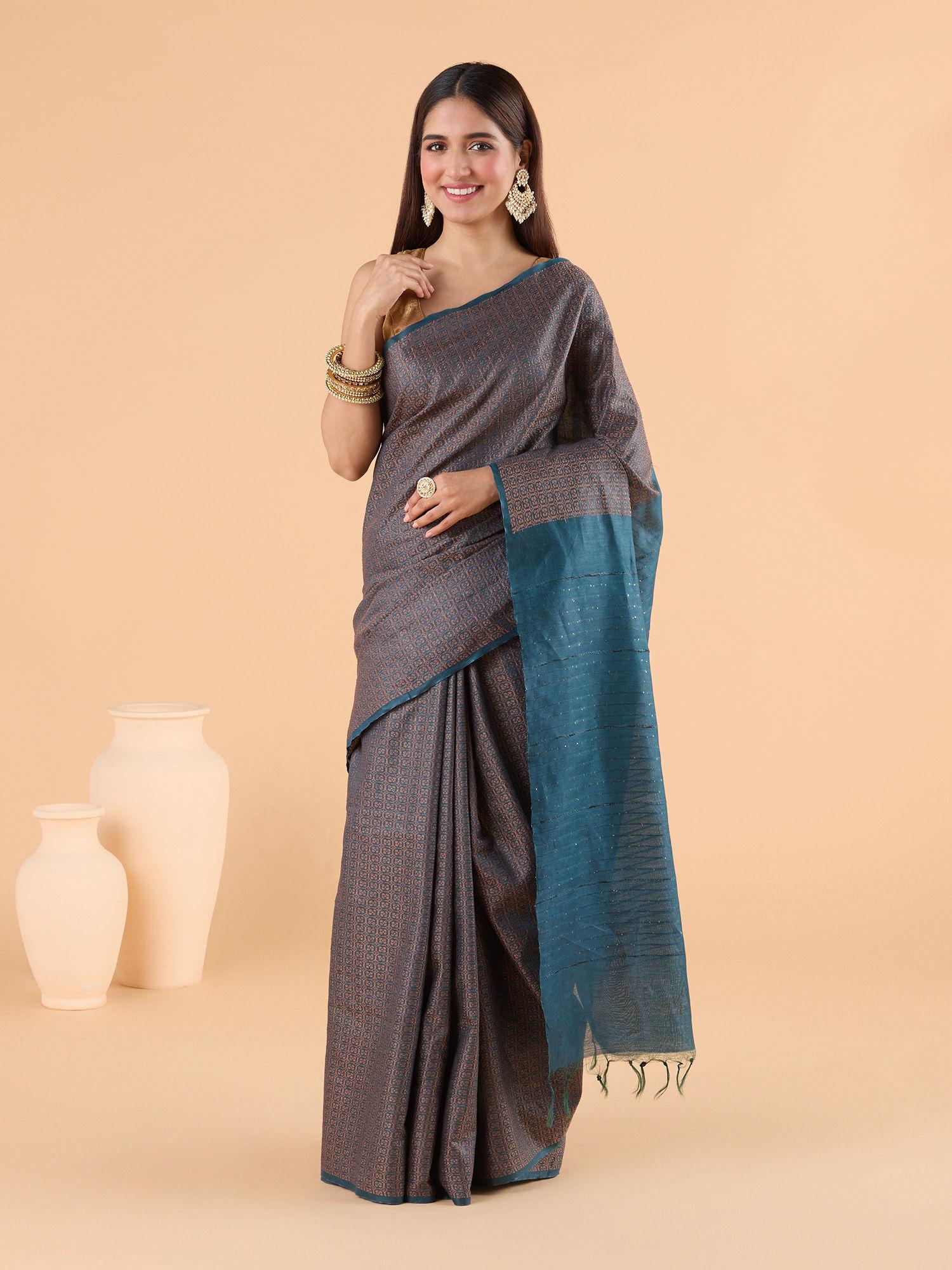 elegant solid self textured & contrast embellished pallu blue saree & unstitched blouse