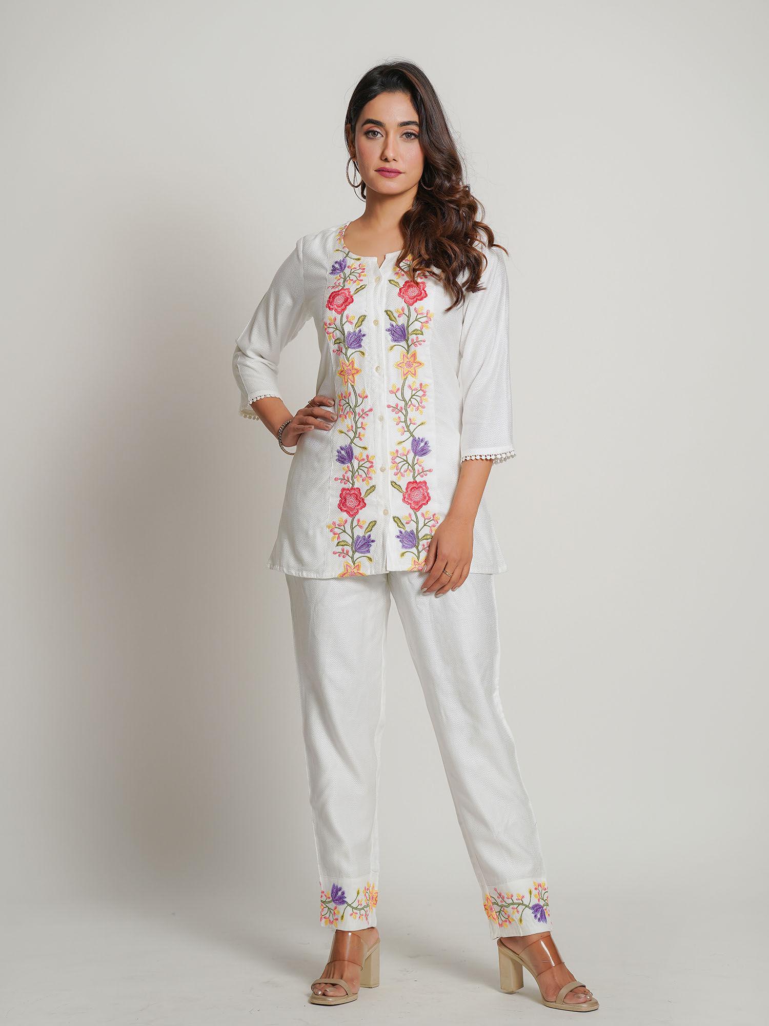 elegant white embroidered cotton co-ord (set of 2)