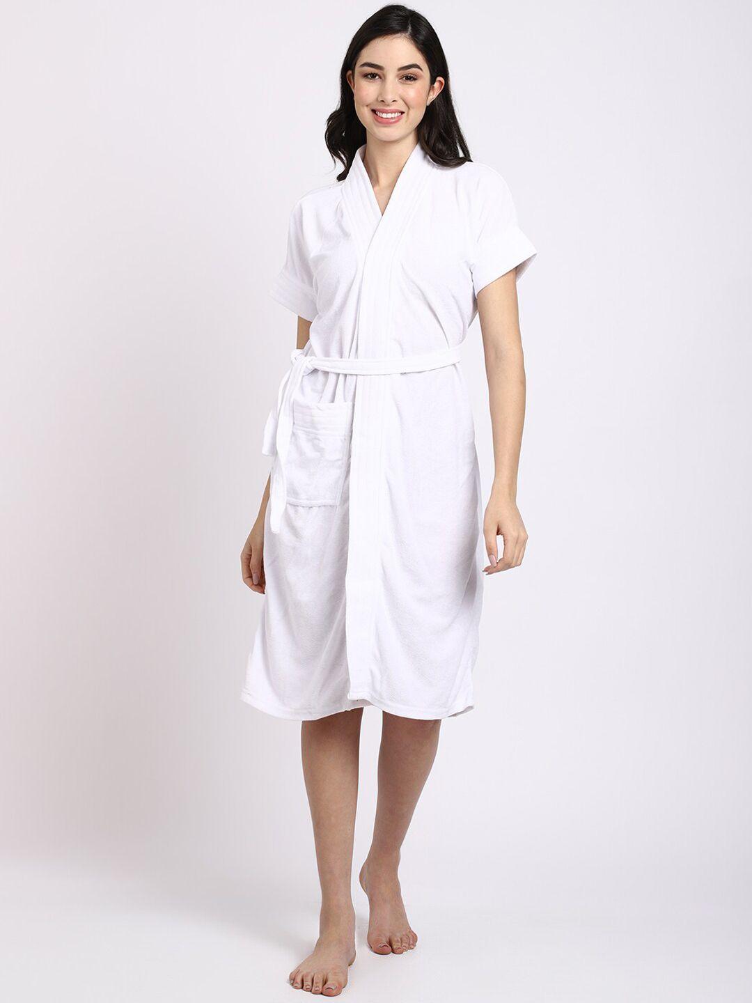 elevanto women white solid bath robe with belt