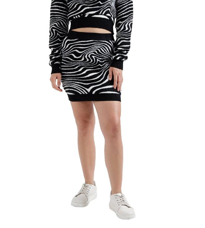 elle black animal printed fitted skirts