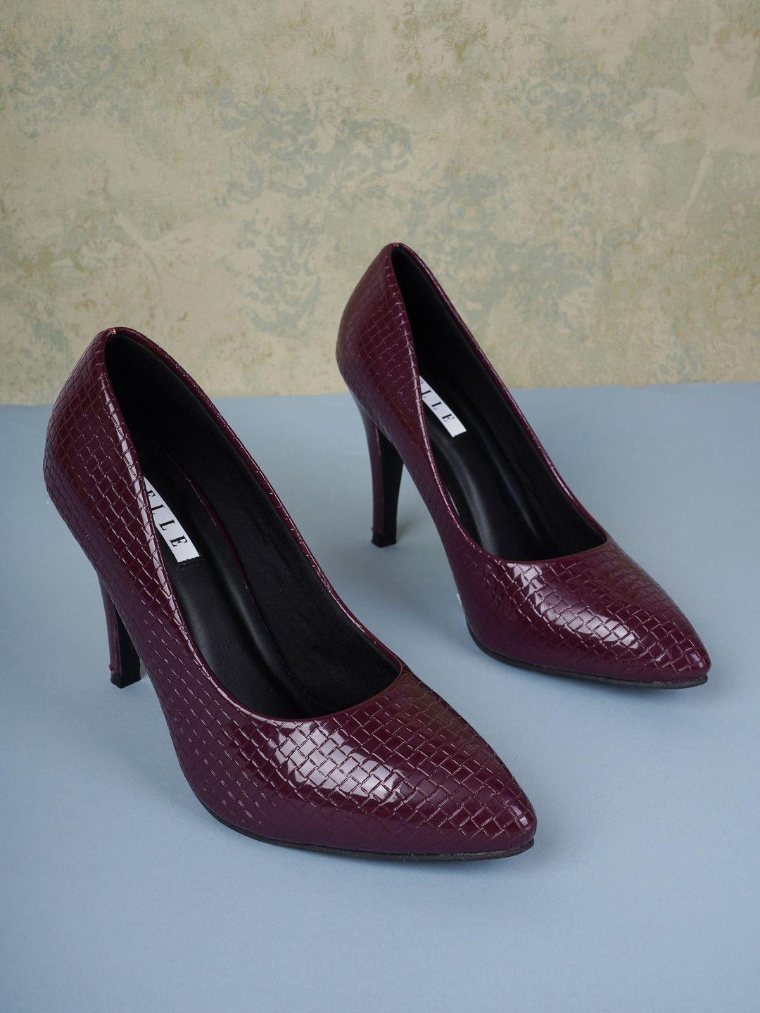 elle maroon printed pumps