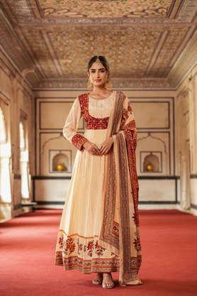 embellished full length crepe woven women's koti style anarkali gown with dupatta - cream