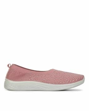 embellished print sports shoes with round neck