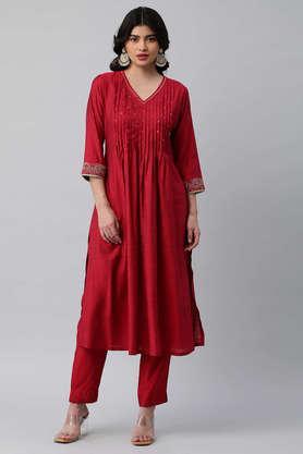 embellished silk v-neck women's festive wear kurta - red