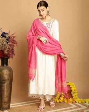 embellished & embroidery straight kurta set