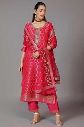 embellished calf length silk blend woven women's kurta set - pink