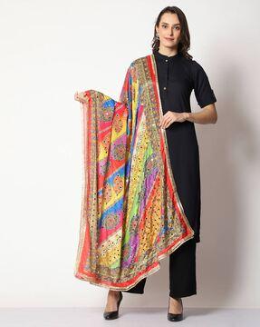 embellished dupatta with contrast border