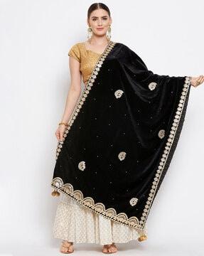 embellished dupatta with contrast border