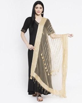 embellished dupatta with fringes