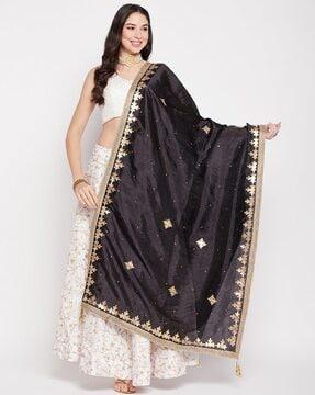 embellished dupatta with lace border