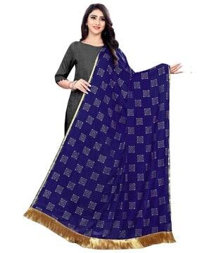 embellished dupatta with lace border