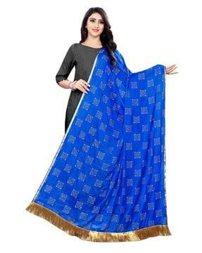 embellished dupatta with lace border