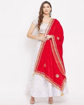 embellished dupatta with lace border