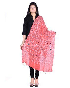 embellished dupatta with mirror accent