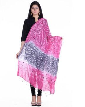 embellished dupatta with mirror accent