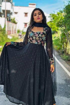 embellished full length georgette knitted women's kurta set - black