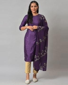 embellished kurta set with dupatta